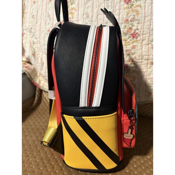 LOUNGEFLY DISNEY Backpack Bag ALICE IN WONDERLAND Queen of Hearts Red NEW - Picture 4 of 9